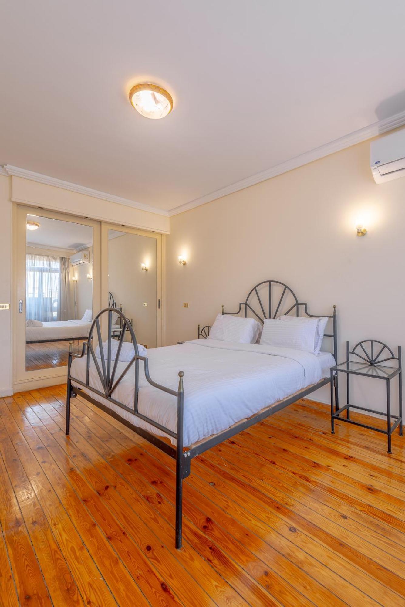 Royal 3 Bedrooms Appartement