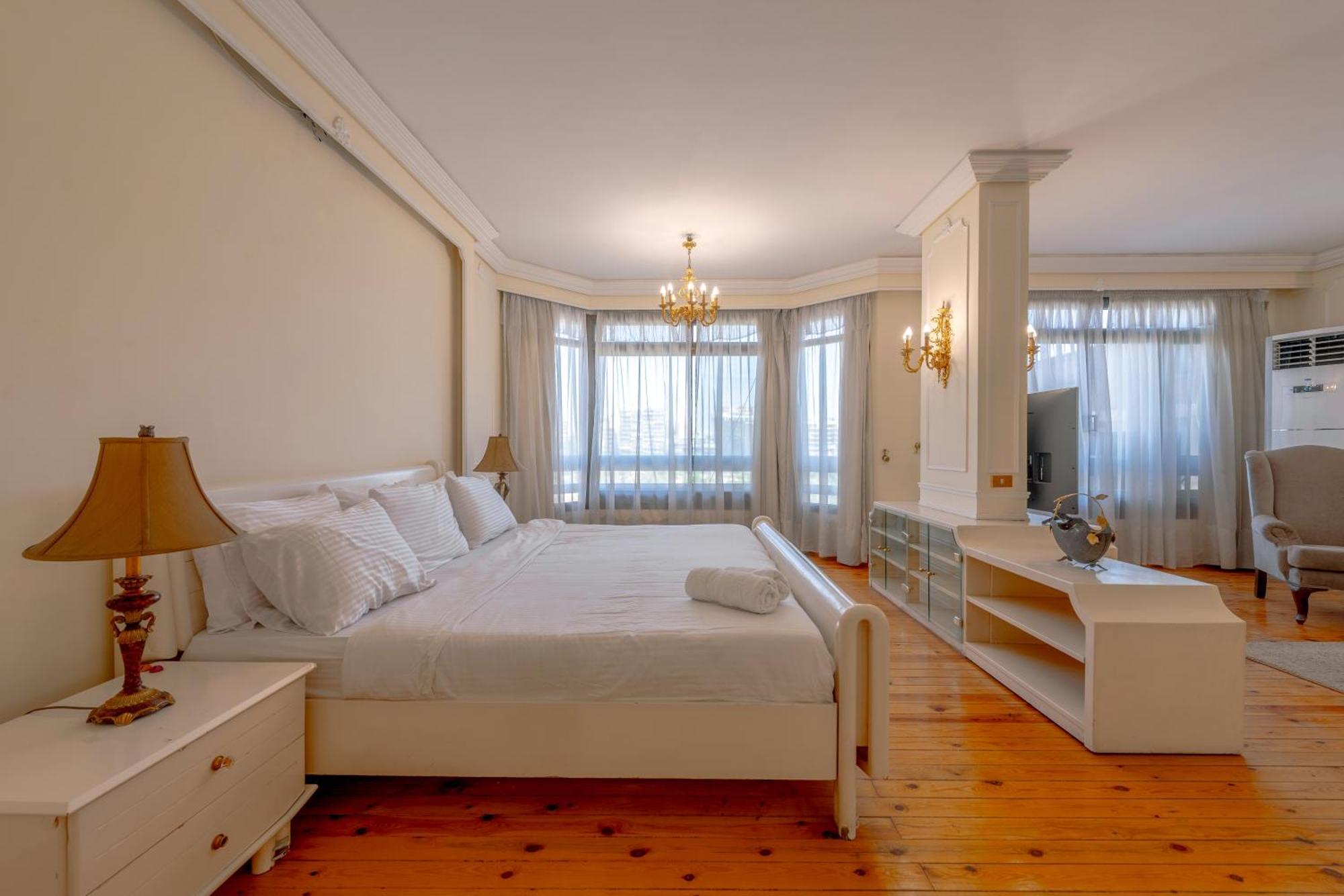 Appartement Royal 3 Bedrooms *