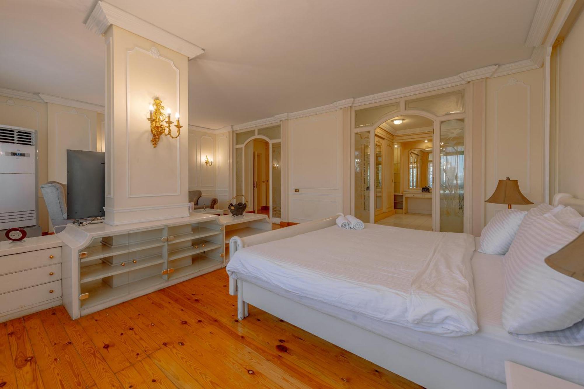 Appartement Royal 3 Bedrooms Le Caire