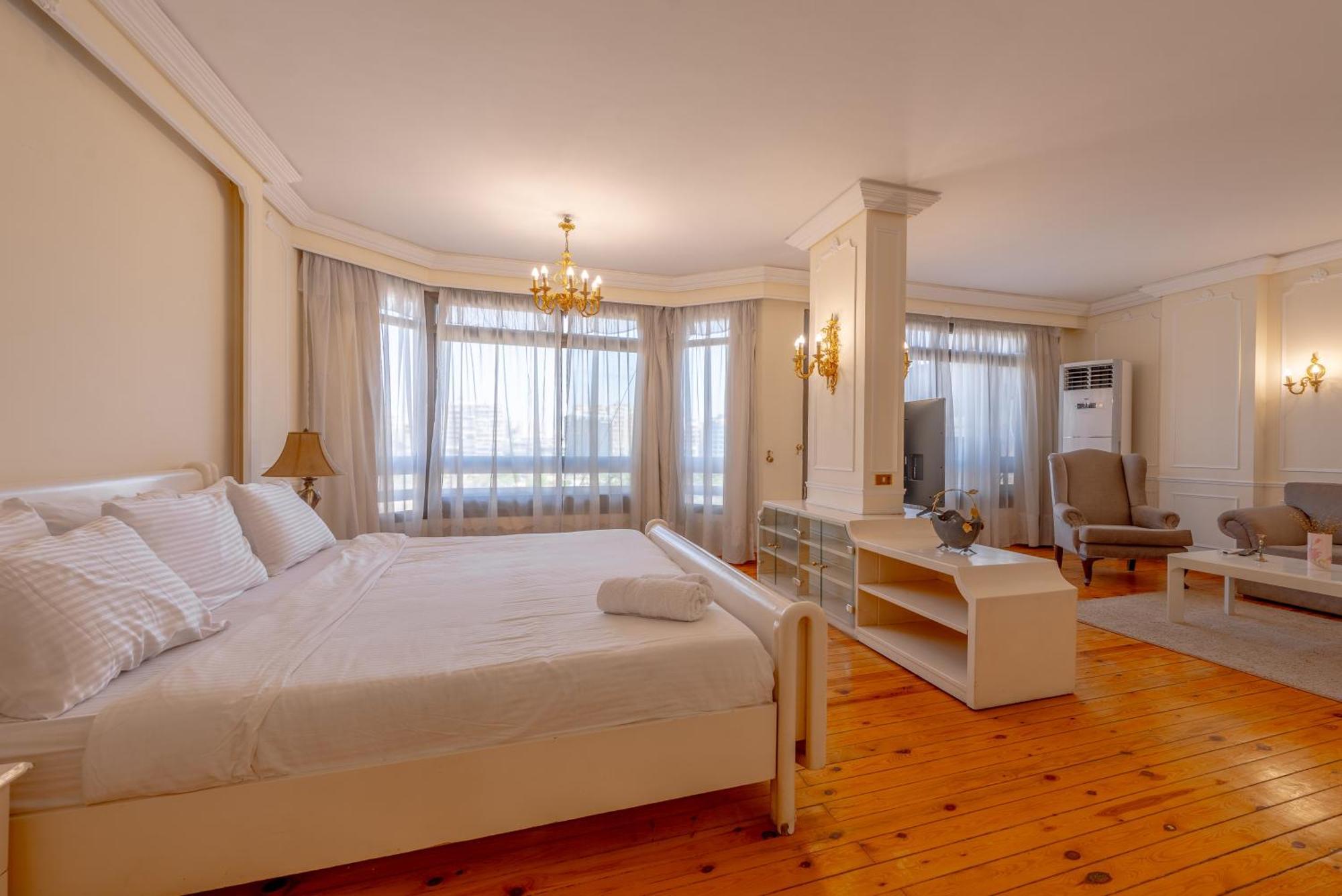 Appartement Royal 3 Bedrooms *