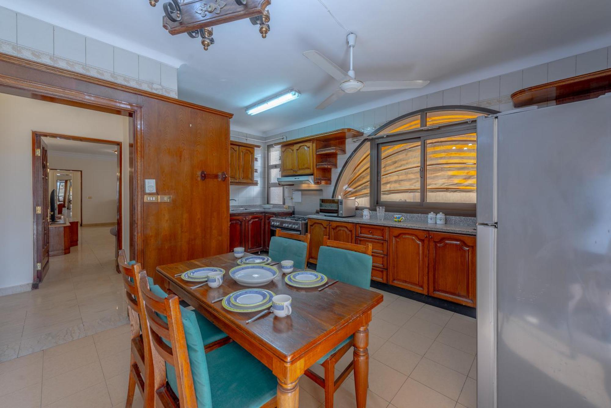Royal 3 Bedrooms Appartement Le Caire